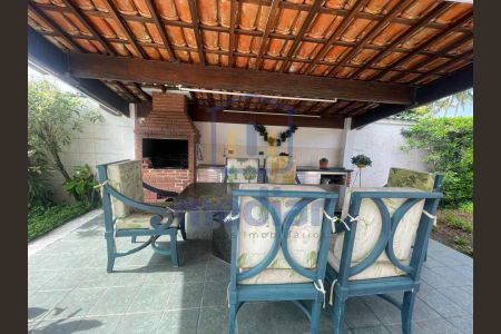 9_photo/94d1fffa93.35cb2562ae28c182-ATLAS-efdbf38d-d51c-47f6-a52d-baadb76da4da.jpg de casa à venda com 3 quartos, 500m² em Jardim Virginia, Guarujá