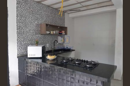 9_photo/94d1fffadf.f9fd596f8c1c84e9-ATLAS-7ec683ff-93d5-40c7-b1dc-5661871bb5f9.jpg de casa à venda com 4 quartos, 180m² em Jardim Virginia, Guarujá