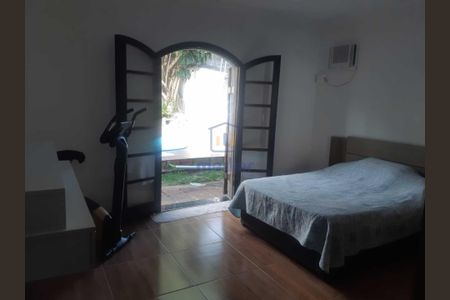 10_photo/94d1fffadf.f9fd596f8c1c84e9-ATLAS-8493d365-30c2-4d13-9d2f-6f5484cb6ef0.jpg de casa à venda com 4 quartos, 180m² em Jardim Virginia, Guarujá