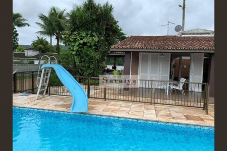 4_photo/94d1fffae7.6d966f5fb5582f4e-ATLAS-4a8f0be0-54c2-4961-a1e4-72c1fa551b00.jpg de casa à venda com 4 quartos, 400m² em Jardim Virginia, Guarujá