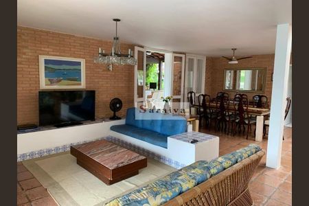 7_photo/94d1fffae7.6d966f5fb5582f4e-ATLAS-a83c89fe-1f8a-4da6-b546-526c2dd1b4d3.jpg de casa à venda com 4 quartos, 400m² em Jardim Virginia, Guarujá