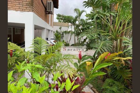 8_photo/94d1fffae7.6d966f5fb5582f4e-ATLAS-ba1706fa-4871-4d45-aca2-9141a1a217db.jpg de casa à venda com 4 quartos, 400m² em Jardim Virginia, Guarujá