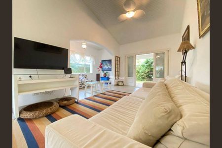 2_photo/94d1fffb19.04a823dc9d4d949a-ATLAS-b0e0d2e0-ed20-427a-956e-6c76ecdfefec.jpg de casa à venda com 4 quartos, 348m² em Jardim Virginia, Guarujá