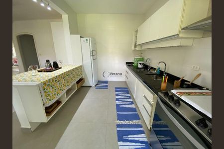 8_photo/94d1fffb19.04a823dc9d4d949a-ATLAS-e9bd01c0-9b50-4427-91cf-9a4ec78e45eb.jpg de casa à venda com 4 quartos, 340m² em Jardim Virginia, Guarujá