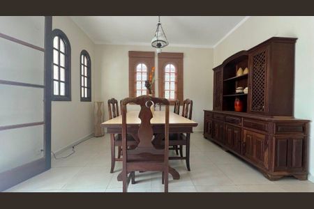 11_photo/94d1fffb25.3540367e7697d24d-ATLAS-491720ca-692a-40cd-9e92-7ea7db450646.jpg de casa à venda com 3 quartos, 180m² em Jardim Virginia, Guarujá