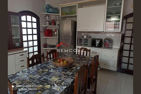 14_photo/94d1fffec5.9845a183adc4e21d-ATLAS-83e5a182-ad98-4c20-9809-733d95ea99c1.jpg de casa à venda com 5 quartos, 509m² em Jardim Mar e Ceu, Guarujá