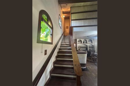 4_photo/94d1fffee3.c696d6dfecea6f1c-ATLAS-310da87f-96d3-4fc4-bf71-aae5c32ad733.jpg de casa à venda com 9 quartos, 450m² em Jardim Virginia, Guarujá