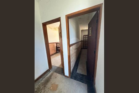 8_photo/94d1fffee3.c696d6dfecea6f1c-ATLAS-e0599c29-813a-4a36-ae51-dd637e7620a4.jpg de casa à venda com 9 quartos, 450m² em Jardim Virginia, Guarujá