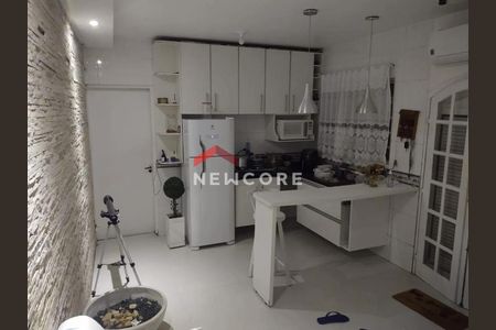 3_photo/94d1ffff39.a80a6b862e985aa6-ATLAS-531cccf9-d121-4d46-8b13-a352175eae9a.jpg de casa à venda com 2 quartos, 400m² em Jardim Virginia, Guarujá