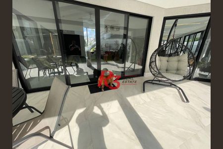 3_photo/94d200027d.2fed7e95ddef69d8-ATLAS-e2c99448-e2fc-4356-b50a-ddd5bd04812c.jpg de casa à venda com 4 quartos, 550m² em Parque Enseada, Guarujá