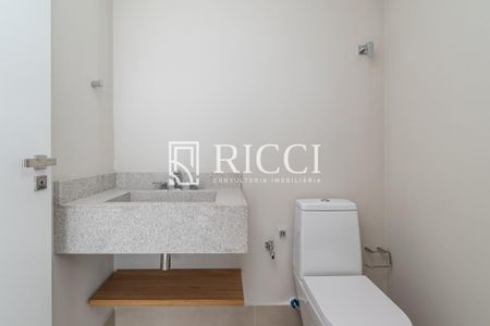 4_photo/94d20009c5.3aed5bbd04158097-ATLAS-0e88555f-a4ce-4a4c-9ff7-1eec218d63e0.jpg de casa à venda com 7 quartos, 1679m² em Jardim Acapulco, Guarujá