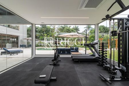 4_photo/94d20009c5.3aed5bbd04158097-ATLAS-de0e77ea-75ec-4ada-b560-9f779ca09bf9.jpg de casa à venda com 7 quartos, 1679m² em Jardim Acapulco, Guarujá