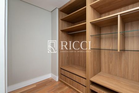 10_photo/94d20009c5.3aed5bbd04158097-ATLAS-e5829079-db5e-40f2-9e83-bacd03184c09.jpg de casa à venda com 7 quartos, 1679m² em Jardim Acapulco, Guarujá