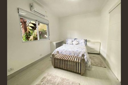 3_photo/94d2000ab3.ba3e4f1a03d92c8a-ATLAS-1c689d8e-8e00-43a8-b4db-ef716c10df4b.jpg de casa à venda com 7 quartos, 500m² em Balneario Praia do Pernambuco, Guarujá