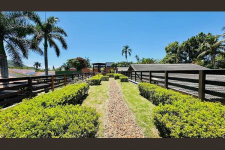 4_photo/94d2000ab3.ba3e4f1a03d92c8a-ATLAS-2d2ee933-beb7-4522-9fd2-1935d6b1f4f3.jpg de casa à venda com 7 quartos, 500m² em Balneario Praia do Pernambuco, Guarujá