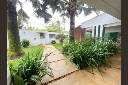 9_photo/94d2000ab3.ba3e4f1a03d92c8a-ATLAS-41a912d9-84f9-4ba8-a610-ca850f702de7.jpg de casa à venda com 7 quartos, 500m² em Balneario Praia do Pernambuco, Guarujá