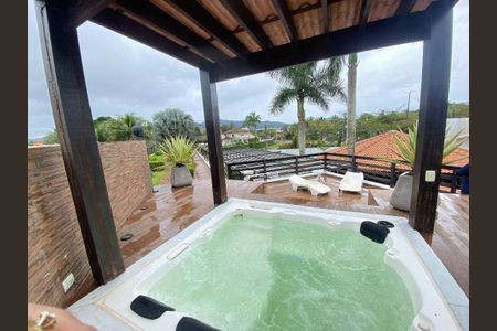 12_photo/94d2000ab3.ba3e4f1a03d92c8a-ATLAS-e43c41c0-0cf8-4bcb-863f-681c8d55210b.jpg de casa à venda com 7 quartos, 500m² em Balneario Praia do Pernambuco, Guarujá