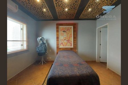 10_photo/94d2000ab3.e19afc86cfd69095-ATLAS-215cd0cc-44ea-44f0-a3d7-c87818658d7e.jpg de casa à venda com 6 quartos, 1360m² em Balneario Praia do Pernambuco, Guarujá