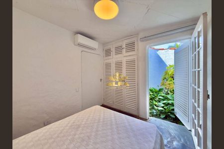 11_photo/94d2000b23.ceff8192393c33de-ATLAS-2a55777a-c84e-4d65-b019-149fd5c45a61.jpg de casa à venda com 5 quartos, 436m² em Balneario Praia do Pernambuco, Guarujá