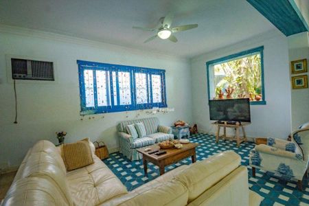 36_photo/94d2000b4f.f7b46fd9919be053-ATLAS-8590bfd0-8090-49ea-8184-19ef04713df8.jpg de casa à venda com 4 quartos, 450m² em Balneario Praia do Pernambuco, Guarujá