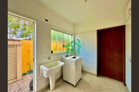 4_photo/94d2000cab.3e6957092a4c223d-ATLAS-12299bbd-95aa-4378-9f4b-73e7ae61fc5d.jpg de casa à venda com 5 quartos, 324m² em Balneario Praia do Pernambuco, Guarujá