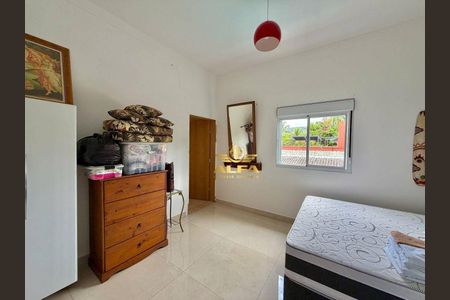 46_photo/94d2000cb3.ec1ee0eb76e10f29-ATLAS-24593c61-07d2-476e-a39e-6279b2398be0.jpg de casa à venda com 7 quartos, 234m² em Balneario Praia do Pernambuco, Guarujá