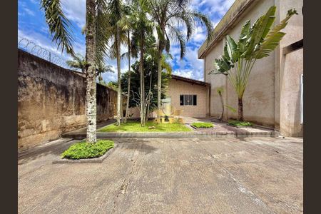 3_photo/94d2000cb3.ec1ee0eb76e10f29-ATLAS-351798f5-ad91-4114-9bef-532b11e78acd.jpg de casa à venda com 7 quartos, 234m² em Balneario Praia do Pernambuco, Guarujá