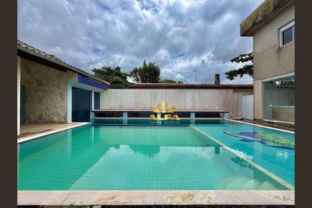 31_photo/94d2000cb3.ec1ee0eb76e10f29-ATLAS-80a976d3-9d34-41fe-b4b6-4596db0897f9.jpg de casa à venda com 7 quartos, 234m² em Balneario Praia do Pernambuco, Guarujá