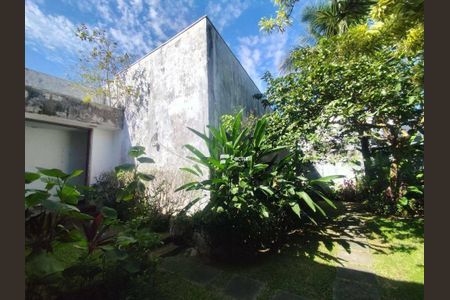 33_photo/94d2000cf3.26dc6cb80f3e86b0-ATLAS-33d2c171-41e4-4b80-b0a6-c6db2acdd1fd.jpg de casa à venda com 4 quartos, 364m² em Balneario Praia do Pernambuco, Guarujá