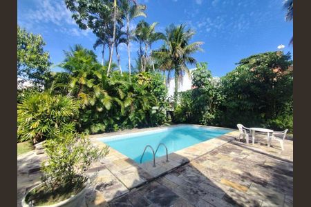 2_photo/94d2000cf3.26dc6cb80f3e86b0-ATLAS-a7f878fc-5c67-4253-a855-62b70cbffcab.jpg de casa à venda com 4 quartos, 364m² em Balneario Praia do Pernambuco, Guarujá