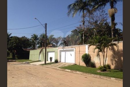 3_photo/94d2000cf7.7ef7b870091e05c5-ATLAS-e080f1b5-b8d0-4110-8882-1e0238f0e4ec.jpg de casa à venda com 4 quartos, 190m² em Balneario Praia do Pernambuco, Guarujá