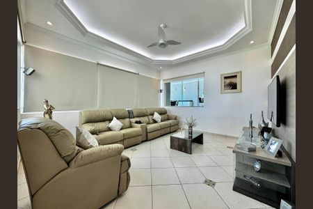 15_photo/94d2000d0f.10655cb5bd00a8f7-ATLAS-51b643d1-c96a-45de-be6b-75d5ba966d34.jpg de casa à venda com 5 quartos, 500m² em Balneario Praia do Pernambuco, Guarujá