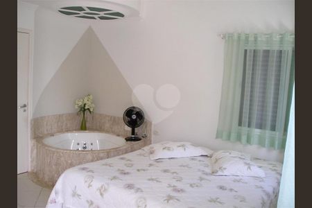 7_photo/94d2000d0f.10655cb5bd00a8f7-ATLAS-679012a2-d6ce-41cf-87a2-e27034731282.jpg de casa à venda com 5 quartos, 503m² em Balneario Praia do Pernambuco, Guarujá