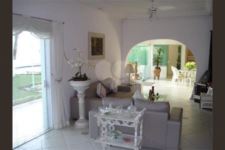 12_photo/94d2000d0f.10655cb5bd00a8f7-ATLAS-a697695e-6a86-409a-a4ae-6ddf1c6527b3.jpg de casa à venda com 5 quartos, 503m² em Balneario Praia do Pernambuco, Guarujá