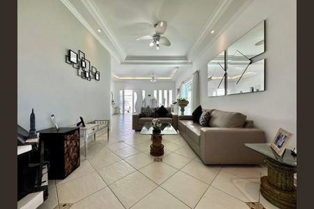 9_photo/94d2000d0f.10655cb5bd00a8f7-ATLAS-aee8e1ff-59f2-4261-be19-da8ec4c81b82.jpg de casa à venda com 5 quartos, 500m² em Balneario Praia do Pernambuco, Guarujá