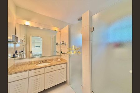 6_photo/94d2000d21.4211b05f393ec164-ATLAS-3baa85b1-c4c8-4bb1-a2e3-310b0fc4d353.jpg de casa à venda com 5 quartos, 415m² em Balneario Praia do Pernambuco, Guarujá