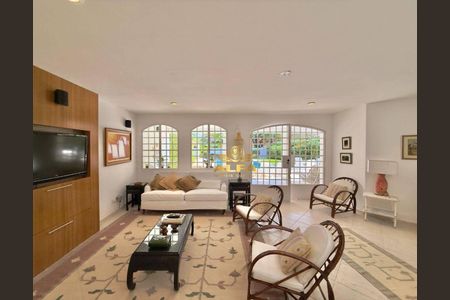 10_photo/94d2000d21.4211b05f393ec164-ATLAS-bd6442cf-5aba-43bc-8fce-efc9234e2da8.jpg de casa à venda com 5 quartos, 415m² em Balneario Praia do Pernambuco, Guarujá