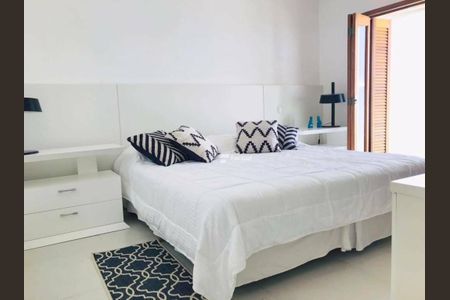 11_photo/94d2000d57.adbb37f92a381176-ATLAS-0fd0c514-e3a7-4f23-b181-37d1d43242fc.jpg de casa à venda com 8 quartos, 430m² em Balneario Praia do Pernambuco, Guarujá