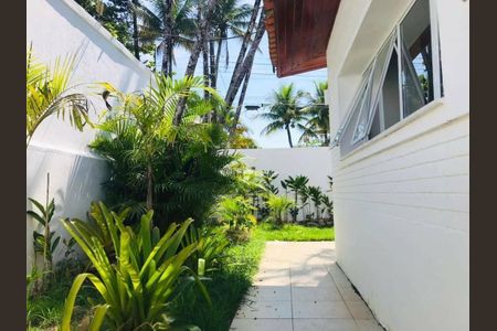 7_photo/94d2000d57.adbb37f92a381176-ATLAS-73aef3c2-ec29-4e69-a492-b653f36ecc7c.jpg de casa à venda com 8 quartos, 430m² em Balneario Praia do Pernambuco, Guarujá