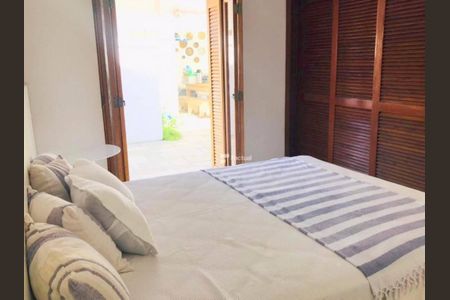 5_photo/94d2000d57.adbb37f92a381176-ATLAS-900eb77d-92d5-45ab-8aee-573f47e70931.jpg de casa à venda com 8 quartos, 430m² em Balneario Praia do Pernambuco, Guarujá