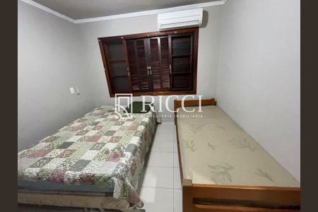 7_photo/94d2000d9d.9d6610305e4a46d7-ATLAS-b924039b-e797-455a-a82e-94fa96265817.jpg de casa à venda com 5 quartos, 324m² em Balneario Praia do Pernambuco, Guarujá