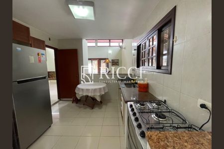 2_photo/94d2000d9d.9d6610305e4a46d7-ATLAS-d2ea5962-dec0-4862-95e5-33bc2516a5ba.jpg de casa à venda com 5 quartos, 324m² em Balneario Praia do Pernambuco, Guarujá