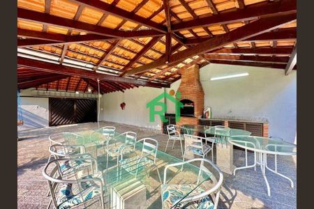 3_photo/94d2000d9f.8c2ca795ebaebe51-ATLAS-11feb513-5a40-4ab0-a9ed-9b849cd7fd35.jpg de casa à venda com 3 quartos, 174m² em Balneario Praia do Pernambuco, Guarujá