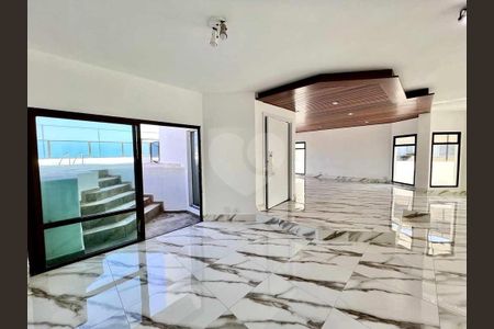 2_photo/94d2000e25.f861ecc718bdcbd7-ATLAS-2aed775f-0d91-414c-ba7b-16a8a2fca1e4.jpg de apartamento à venda com 3 quartos, 90m² em Balneario Praia do Pernambuco, Guarujá