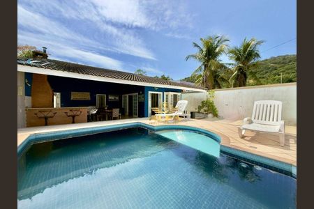 5_photo/94d20010c3.3f0ee4cdda7b5467-ATLAS-05967222-52f7-408a-b126-63a6362ee49c.jpg de casa à venda com 4 quartos, 250m² em Jardim Enseada, Guarujá