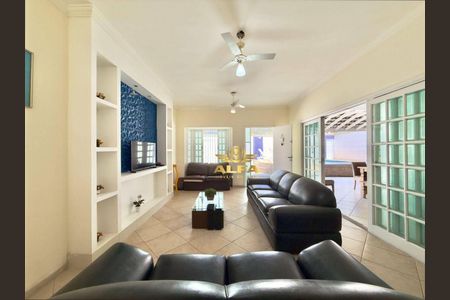 2_photo/94d20010c3.7e2ea02b9085bf9d-ATLAS-05fc37b4-e17b-4305-90c2-fb7b1fdaf633.jpg de casa à venda com 4 quartos, 250m² em Jardim Enseada, Guarujá