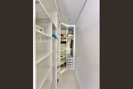 3_photo/94d200115f.dc8bbd111761e841-ATLAS-3d9cc590-bbf3-4d06-8bf1-d65b006e2048.jpg de casa à venda com 7 quartos, 700m² em Jardim Mar e Ceu, Guarujá