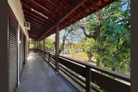 8_photo/94d20012db.7e2ea02b9085bf9d-ATLAS-055cf44a-84cb-449d-89d7-5cc329e3cc95.jpg de casa à venda com 5 quartos, 414m² em Balneario Praia do Pernambuco, Guarujá