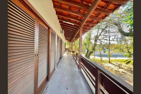 21_photo/94d20012db.7e2ea02b9085bf9d-ATLAS-e4208493-dc5d-4462-8581-c5ae3ba0d4c9.jpg de casa à venda com 5 quartos, 414m² em Balneario Praia do Pernambuco, Guarujá