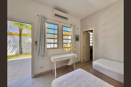 33_photo/94d200135d.b22a226fd00684f4-ATLAS-e35a4a1a-cc40-4870-bfc3-6c35b1a8d0d2.jpg de casa à venda com 6 quartos, 300m² em Balneario Praia do Pernambuco, Guarujá